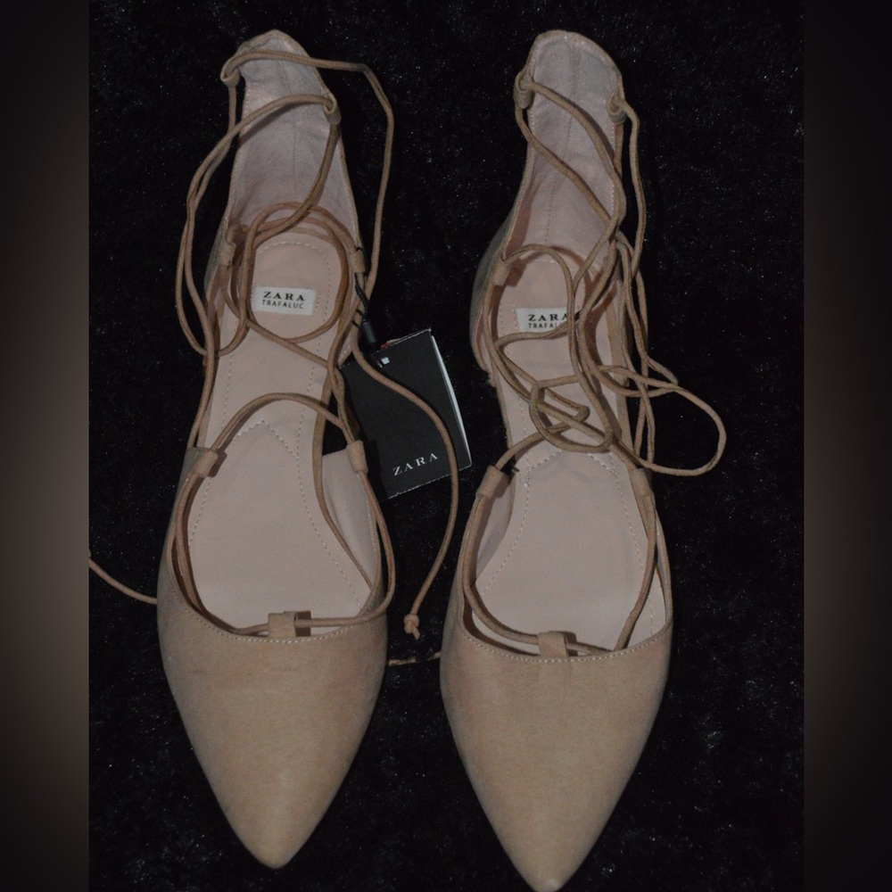Zara Women's Beige/Tan Lace-Up Flats